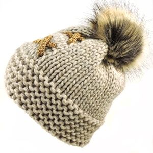 Bonnet tricoté Nardi & Tagliaferri Italie alpaga hiver pompons bronzage Bonnet tricoté Nardi & Tagliaferri Italie alpaga hiver pompons bronzage